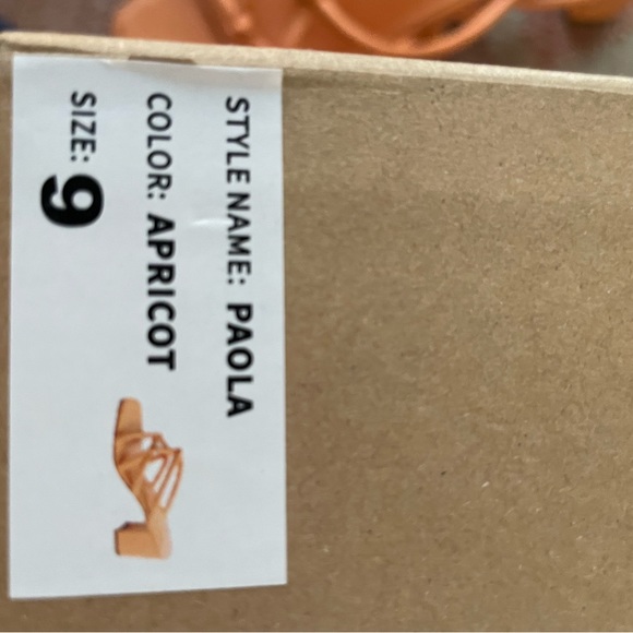 Charlotte Stone Size 9 Paola in Apricot - Picture 4 of 4